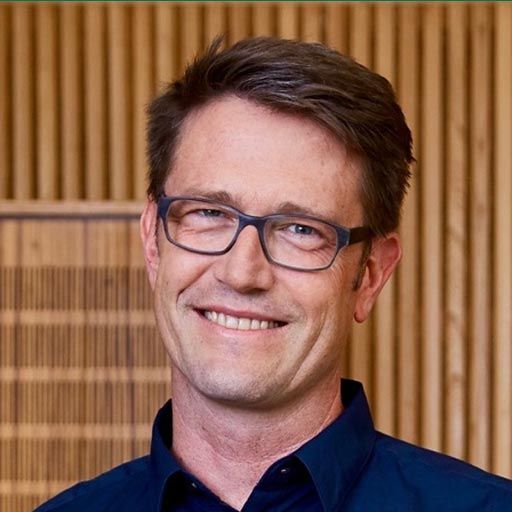 Prof. Dr. med. Michael Albert - Facharzt für Kinder- und Jugendmedizin